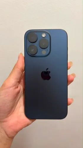 iPhone 15 Pro / 128GB
