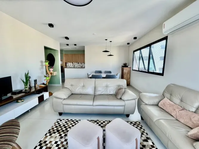 Apartamento á Venda na Pitangueiras no Guarujá | Omega Imóveis