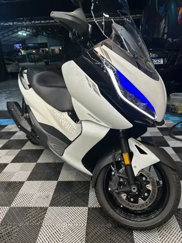 Zontes 350E - Apenas 1.000 km | Impecável | Garantia de Fábrica<br>Descrição
