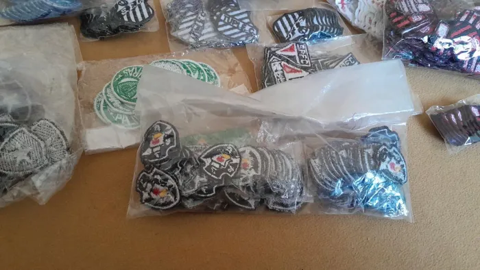 " BORDADOS DE TIME DE FUTEBOL para sapatinhos de bebê