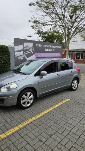 Nissan Tiida S 1.8/1.8 Flex 16V Mec. 2012