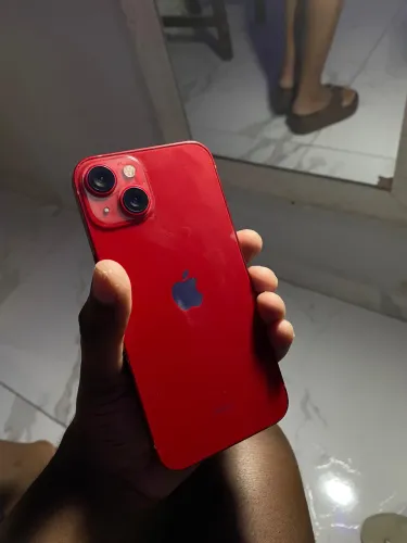 iPhone 13 vermelho - 128gb - IMPECÁVEL