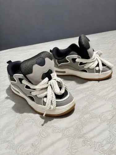 ZARA SKATE