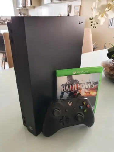 Xbox One X | Funcionando tudo | Seminovo com garantia