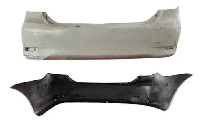 Para-choque Traseiro   A  Recuperado Toyota  Corolla 2012
