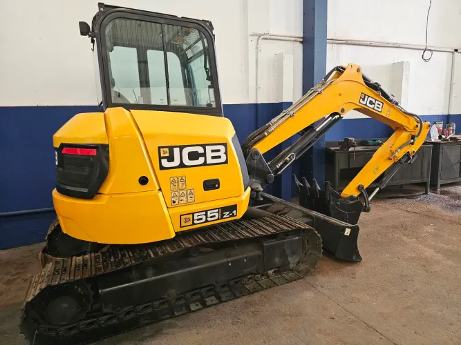 Mini escavadeira jcb 55z-1 