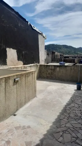 Vendo sobrado no jardim Brasil guaruja 
