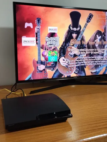 PS3 Slim Desbloqueio Hen 4.92 com lacre da Sony.