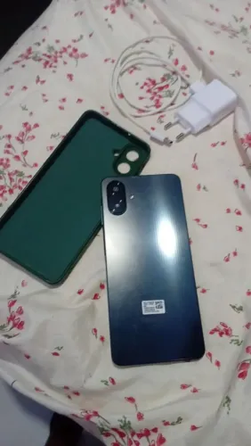 Vende-se esse celular