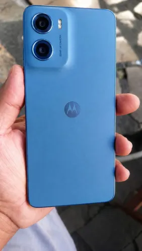 VENDO ESSE CELULAR MOTOROLA G05