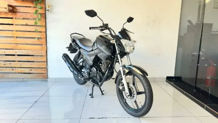 YAMAHA YBR FACTOR 150 2020 PRETA COM 40.000 KM