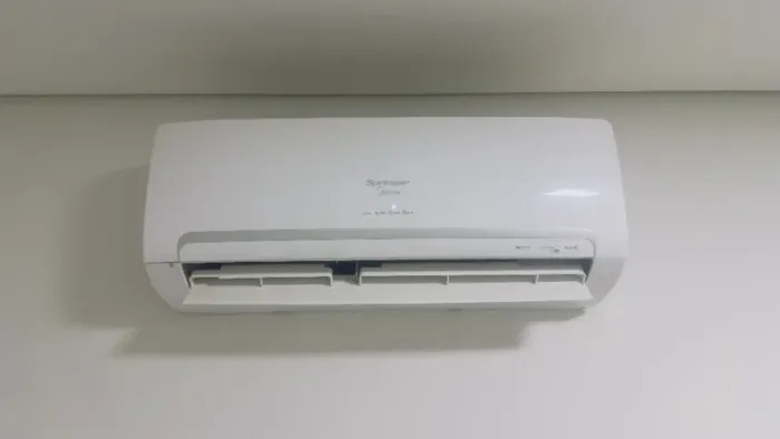 Ar condicionado Springer Midea Split Inverter 9000 BTUs (Quente e Frio)