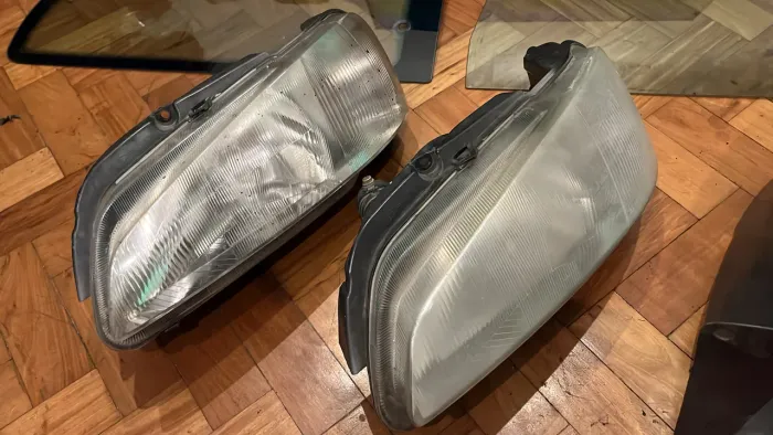 Farol Motorista Peugeot 106
