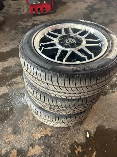 Rodas snowflake aro 15 pneus Pirelli 