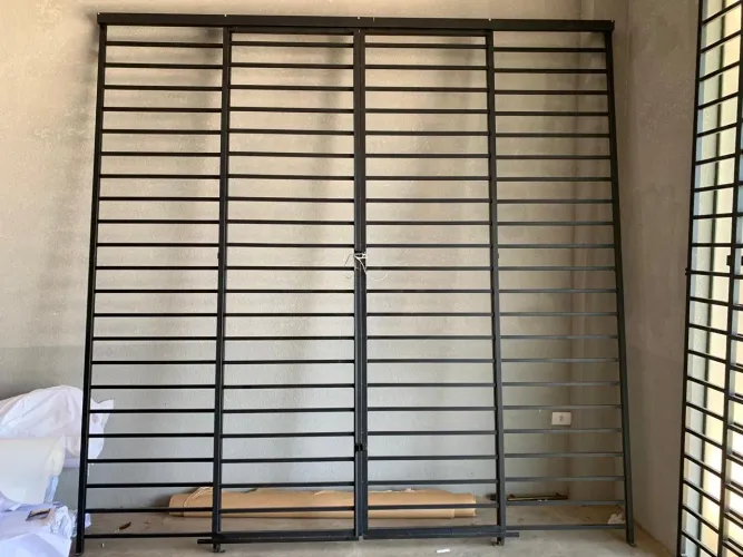 Grade para porta 3,00 x 3,00 - de correr. 