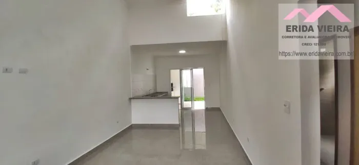 Casa nova à venda no Condomínio Residencial Vila Romana em Pindamonhangaba-SP.