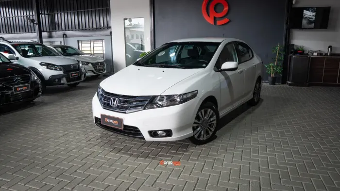 Honda City Sedan LX 1.5 Flex 16V 4P Mec. 2014