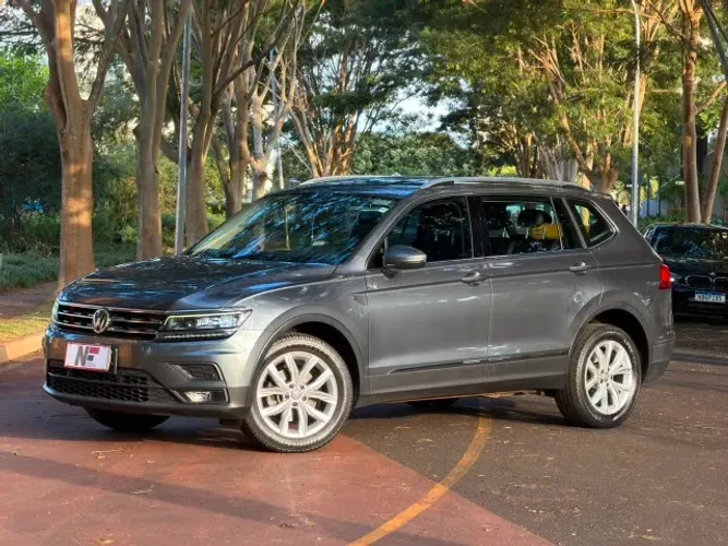 Volkswagen Tiguan Allspac Comf 250 TSI 1.4 Flex 2018