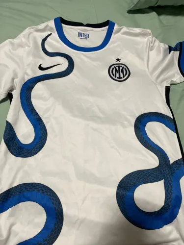 Camisa inter de milão Tam P (fica bom pra M também)