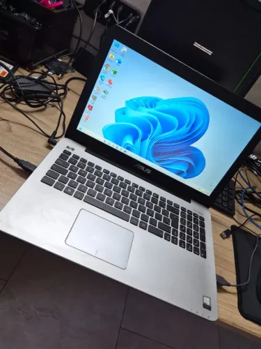 Notebook Acer i5 5a Geração 8 Gigas Memória SSD 256 Gigas Teclado Numérico Somos Loja
