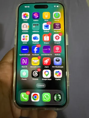 Vende-se iPhone 15 pro 256g