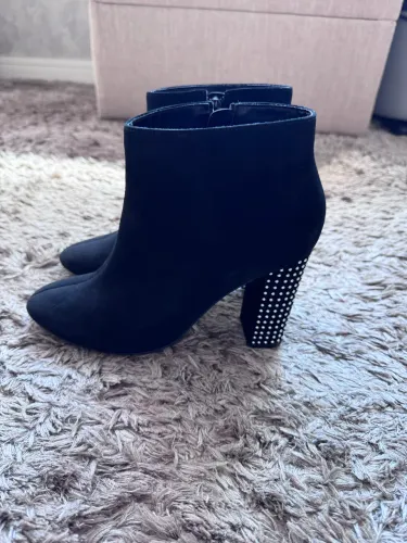 Bota lança perfume tam 36