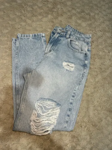 Mom jeans