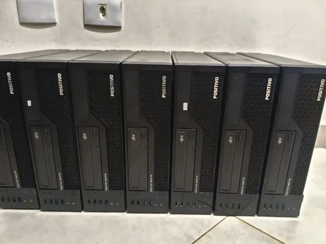 (7) Desktop Positivo Master D480, 8 GB RAM, SSD 128 GB, ENTRADA HDMI