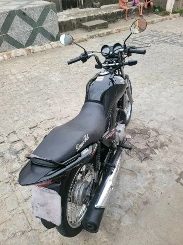 Titan CG 150 super conservada 