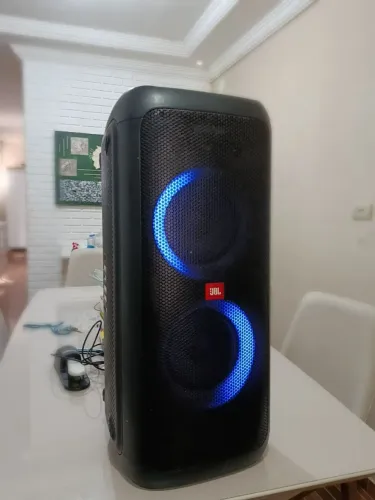  JBL PARTY BOX 300 