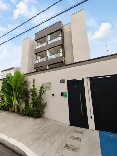 Apartamento 56 mt com sacada e churrasqueira