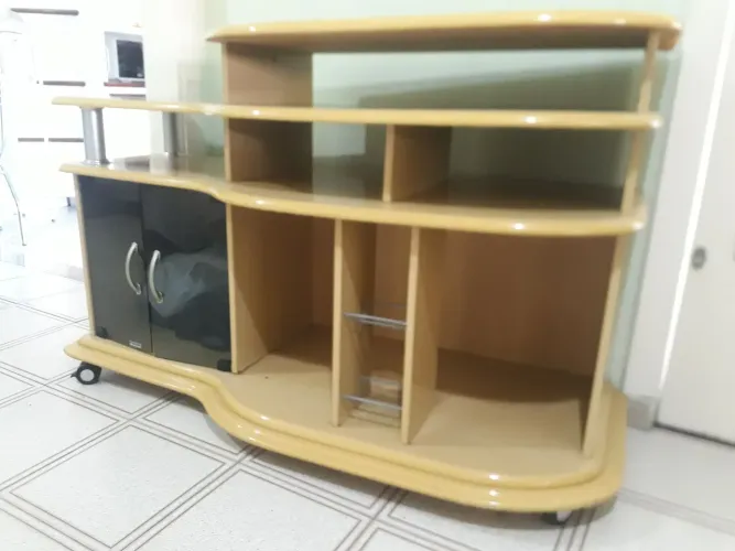 Estante para sala