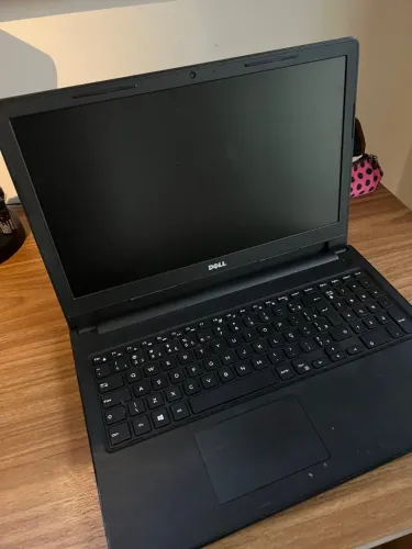 Notebook Dell Inspiron 3576 i5 8ª Geração | 8GB RAM | SSD 240GB | Radeon 520