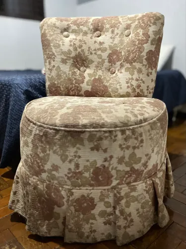 Poltrona Retrô