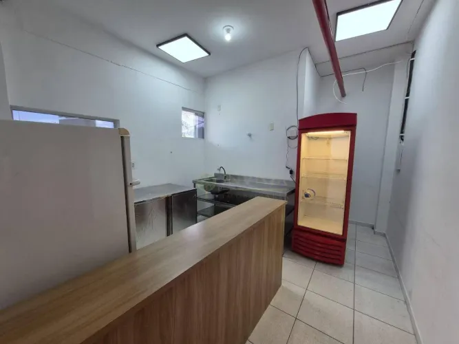 Loja Comercial com 25 m² privativos para Alugar no bairro Saco Grande, em Florianópolis/SC