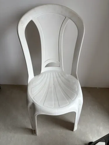 Cadeira de Plástico