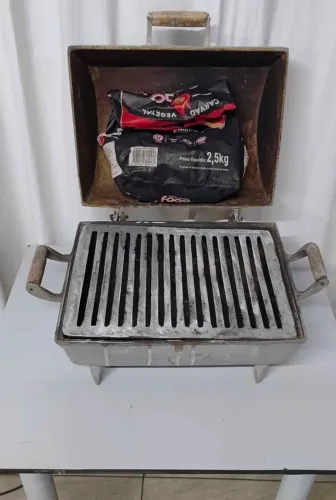 Churasqueira de aluminio batido