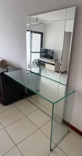 Aparador de vidro