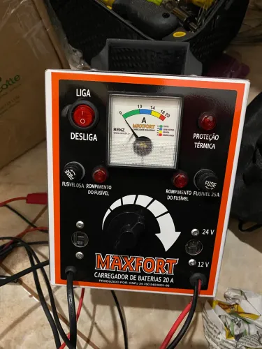 Carregador De Bateria Até 480a. Maxfort Mx8 20a 12/24v