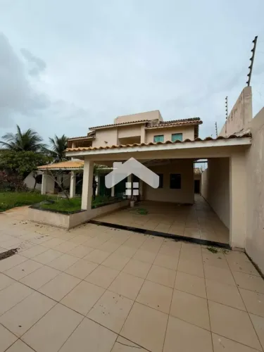 Casa com 4/4, 4 suítes, 4 vagas - Aruana