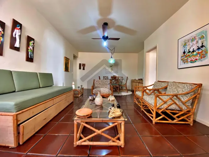 Apartamento à Venda na Pitangueiras no Guarujá | Padaria o Rei do Trigo