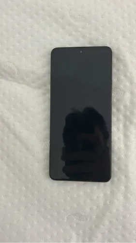 Vende-se telefone POCO X6 5G Black 8GB RAM 256GB ROM 