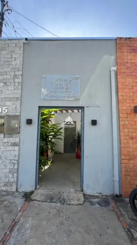 Prédio Comercial com 2 Salas na Av. Filinto Müller Cuiabá/MT
