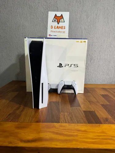 PS5 Mídia Física Semi Novo.