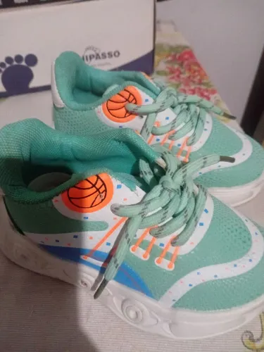 Tenis infantil 