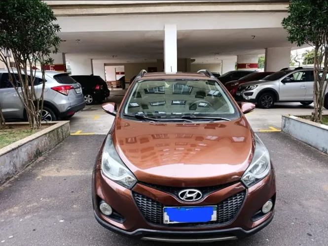Hyundai HB20X Premium 1.6 Flex 16V Mec. 2014
