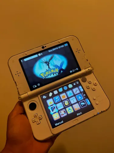 New 3DS XL + Pokémon Y