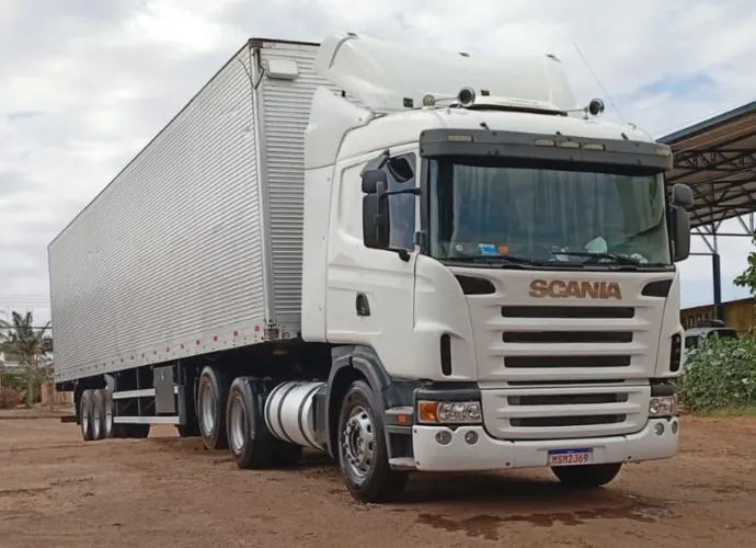 Scania 420 6x2 impecável 