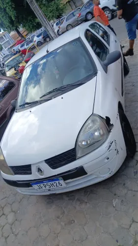 Renault Clio Sedan RN/ Expression 1.6 16V 4P 2004