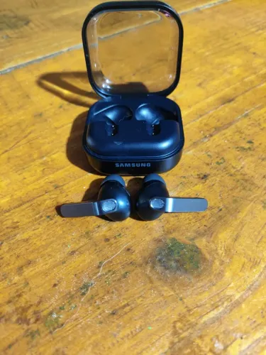 Fone Galaxy buds 4 pro